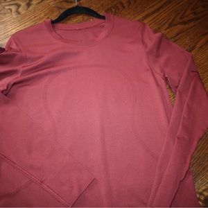 Lululemon swiftly tech long sleeve size 8